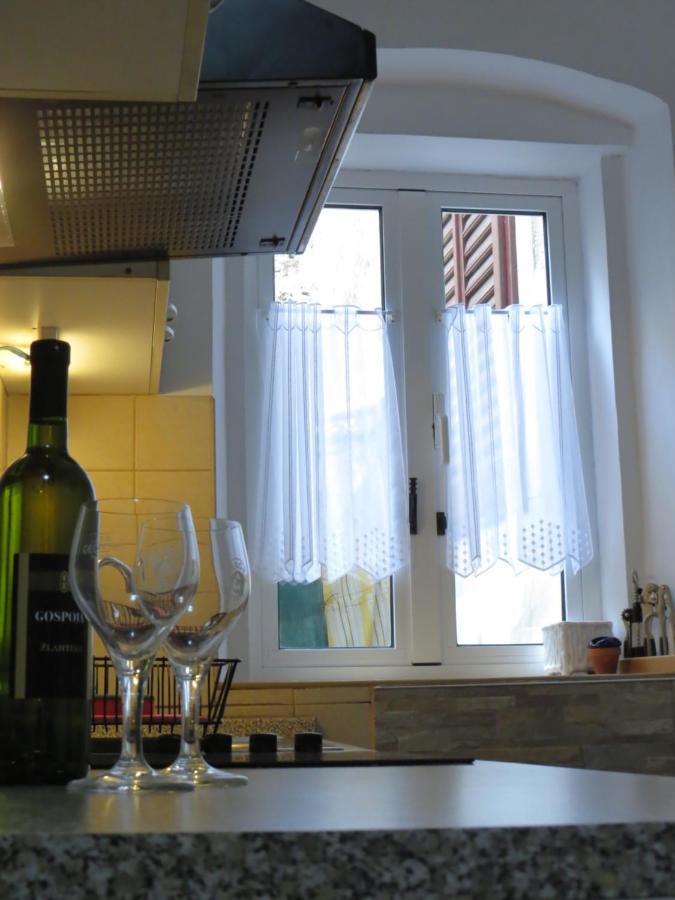 Charming Marine Style Apartment Cres Eksteriør billede